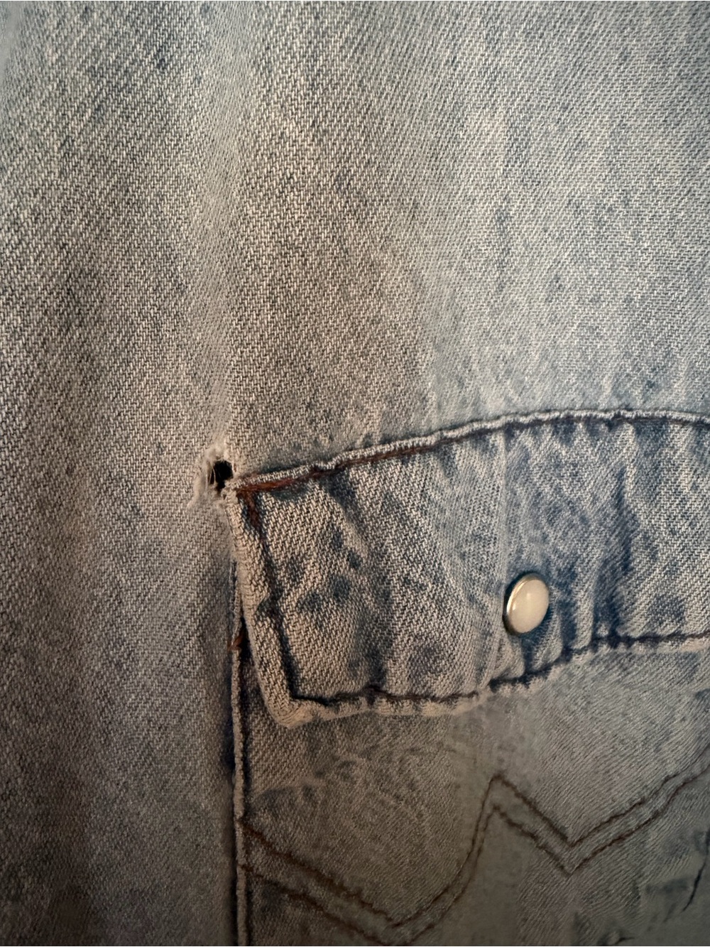 Vintage Unisex Wrangler Light Blue Denim Western Shirt - Picture 3 of 4